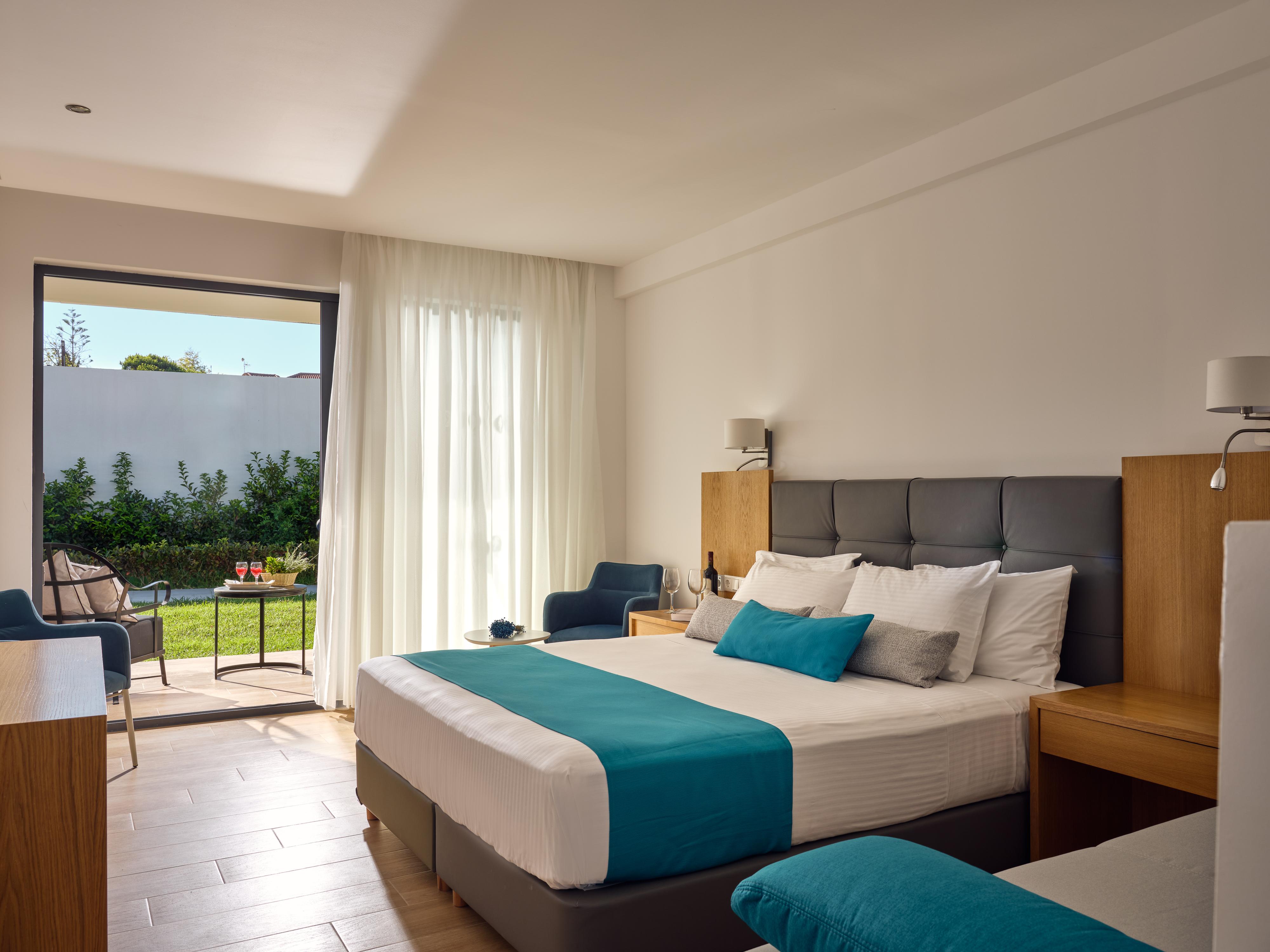Cavo Orient Beach Hotel & Suites Drosia  Exterior photo